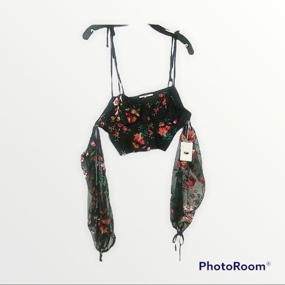 NWT TULAROSA x REVOLVE Adele Black Embroidered Long Sleeve Crop Top, Size XL - Picture 7 of 7